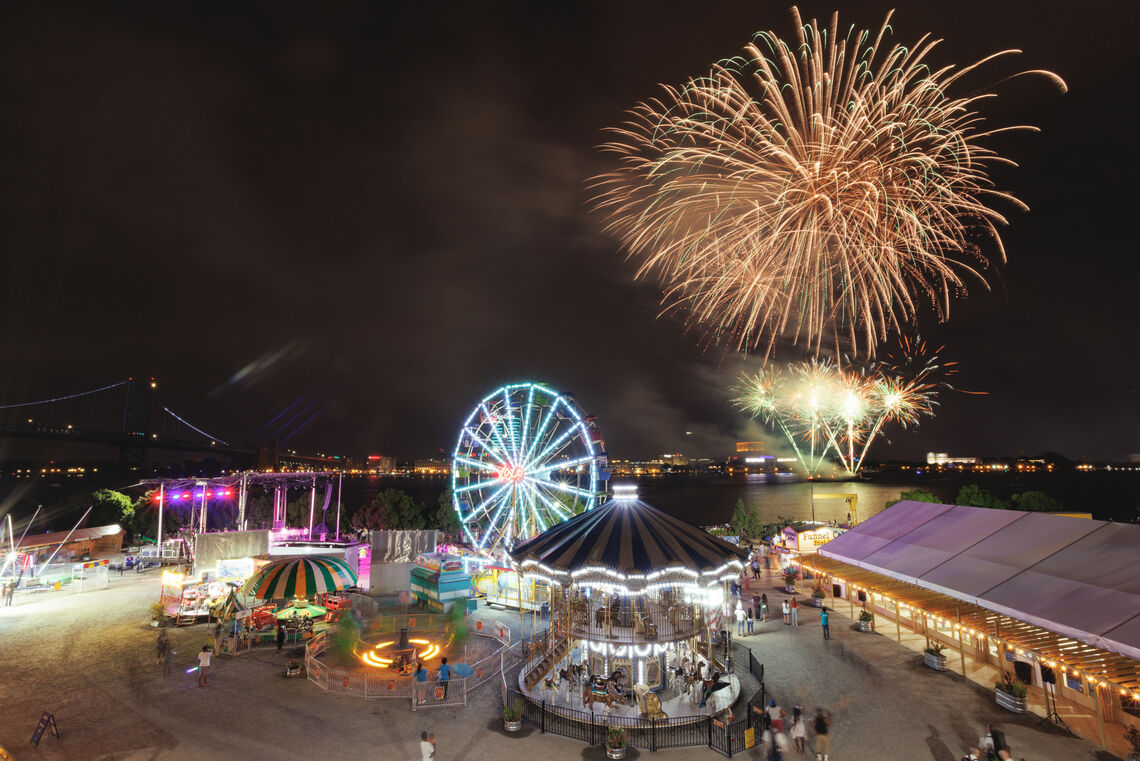 Fireworks Light Up the Sky at Independence Blue Cross RiverRink