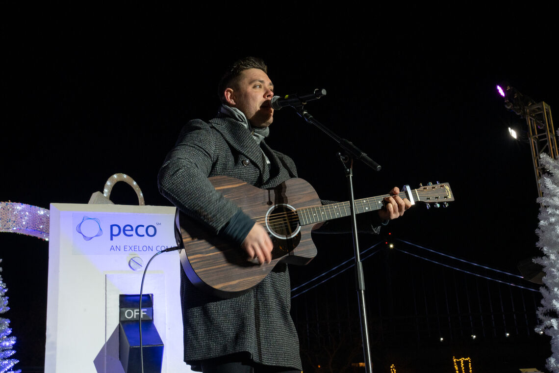 Tyler Kingsley Performs at the Holiday Tree Lighting