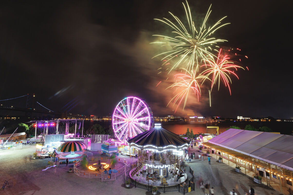 Ferris Wheel and Fireworks at RiverRink Summerfest