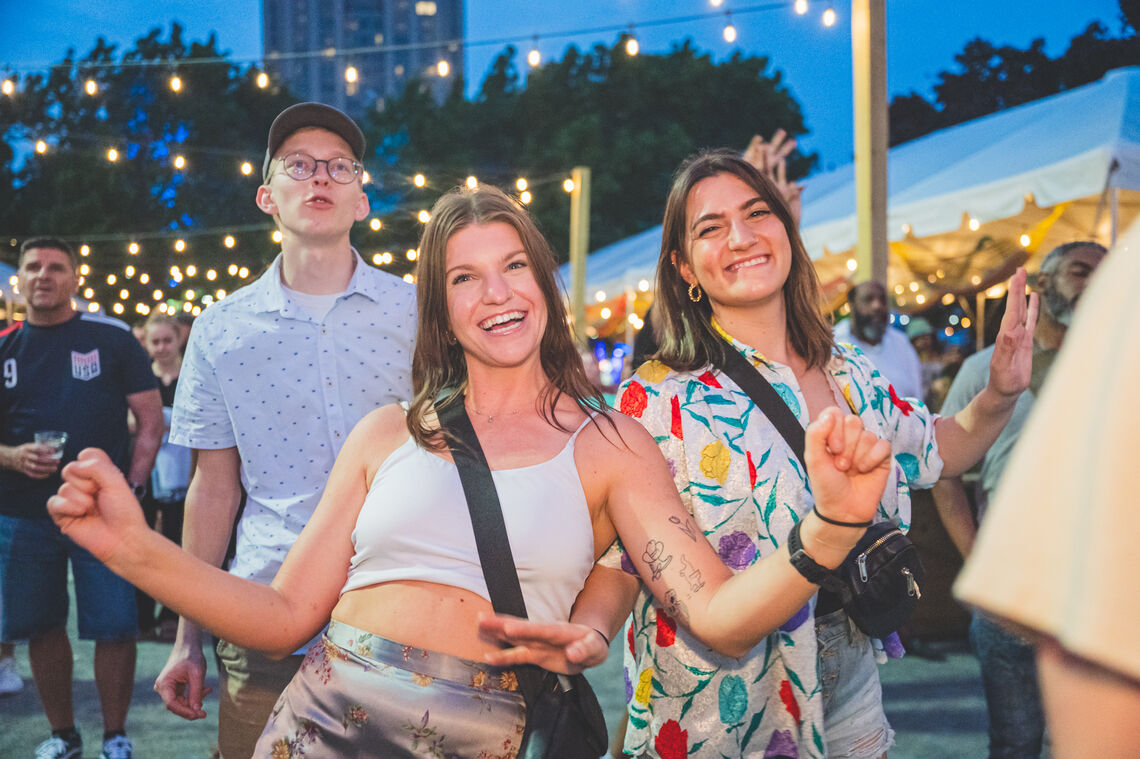bebe62 1 - spruce street harbor park